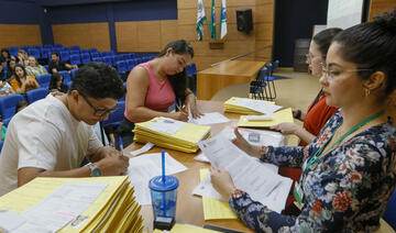 Na manhã desta quinta-feira (20) a Secretaria de Recursos Humanos realizou a posse de novos professores para as redes de ensino do município