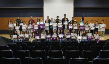 Com direito a certificado e presentes, alunos das 36 escolas municipais de Toledo foram as estrelas de evento realizado na manhã desta quinta (18) no Auditório Acary Oliveira