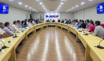 Em assembleia nesta sexta-feira (10), na sede da Amop, em Cascavel, após eleição o ex-deputado federal Nelson Padovani será homenageado pela entidade