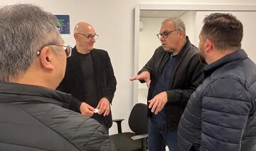 Prefeito Mario Costenaro fechou a agenda em Curitiba com uma reunião com os técnicos do Paraná Cidade, na Secretaria de Estado das Cidades (Crédito: Márcio Pimentel/Secom)