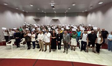 O curso foi concluído com aproximadamente 80 alunos matriculados e 60 presentes na cerimônia