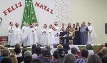 Na noite desta quarta-feira (10) o Centro de Revitalização da Terceira Idade (Certi) Dr. Wilson Carlos Kuhn e o Dr. Ernesto Dall’Oglio organizaram uma apresentação natalina para 450 pessoas presentes
