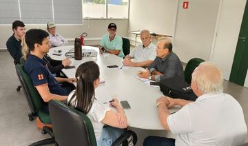 Encontro no Sindicato Rural definiu parcerias, programação de desligamentos e orientações para produtores sobre comunicação de falhas no fornecimento