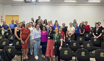 Encontro reuniu profissionais da rede municipal para estudo de práticas pedagógicas e encaminhamentos administrativos
