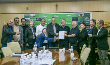 Repasse de recursos foi anunciado, nesta sexta (8), pelo deputado Dilceu Sperafico, a representantes da entidade e da Secretaria Municipal de Assistência Social