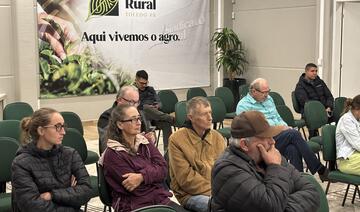Carcaças de suínos e combate à brucelose e tuberculose em rebanhos bovinos foram temas de evento nesta quarta-feira (10), na sede do Sindicato Rural de Toledo